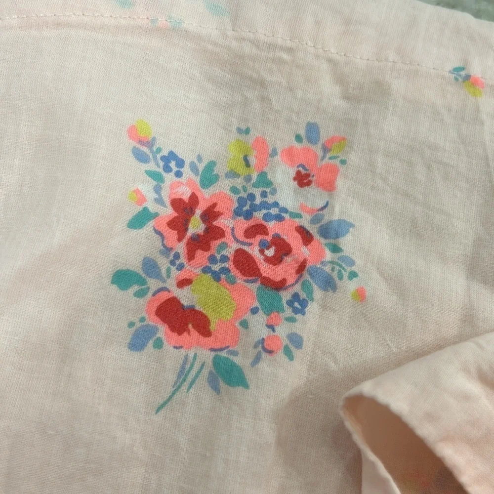 OshKosh B’Gosh Girls pink beautiful floral dress size 3T. 100% cotton lined